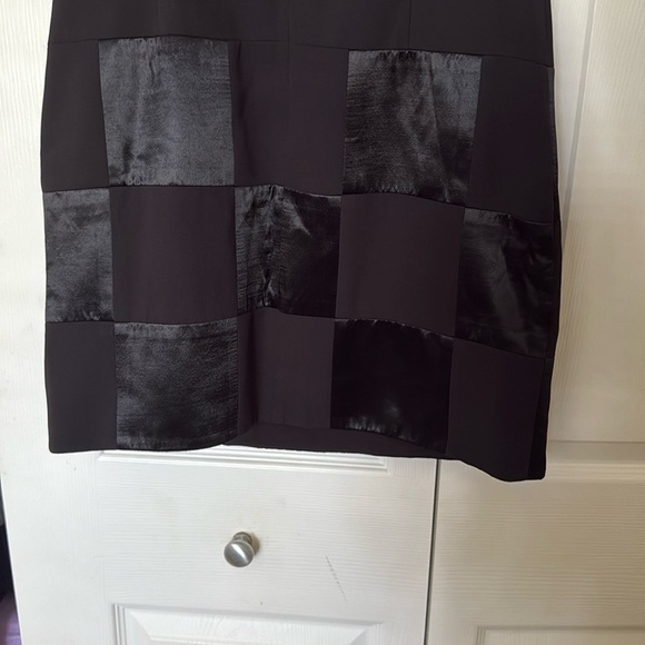 Ann Taylor Elegant Black Sleeveless Dress - Picture 4 of 8